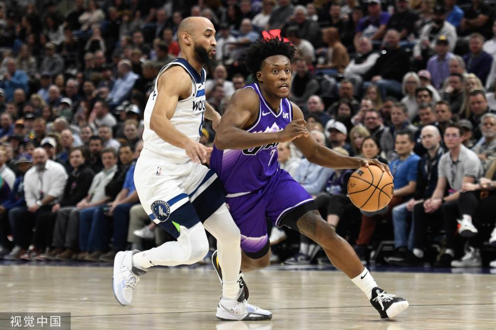 场上局势的 场上局势的