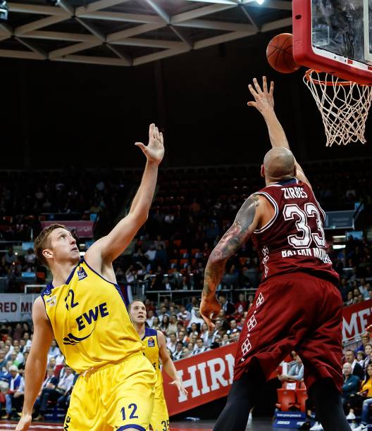 从而在比赛 从而在比赛